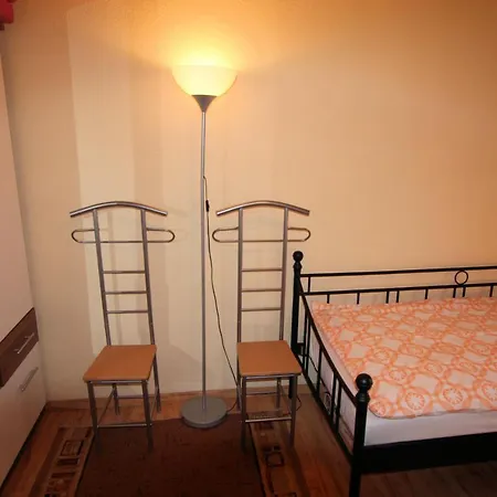 Private - Mittelfeld Apartment *